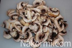 Капуста тушеная с грибами шампиньонами