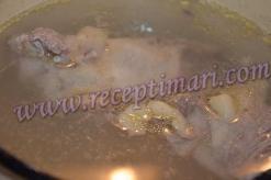 Супа от тиквички с телешки бульон